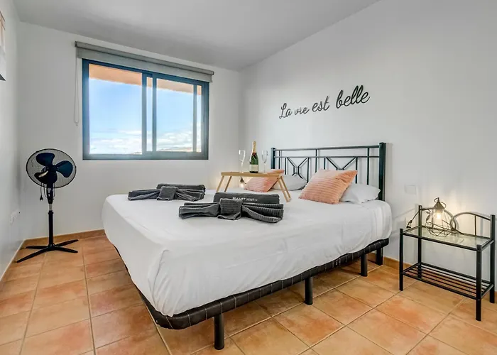 Paraiso Amazing And Sea View Apartmán *